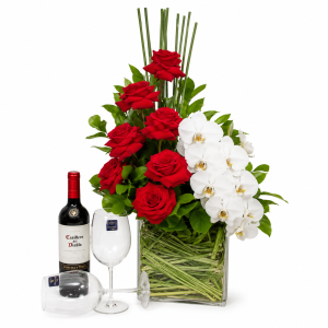 Arranjo de Rosas Colombianas e Orquídeas - Clássico Surpreendente Amor