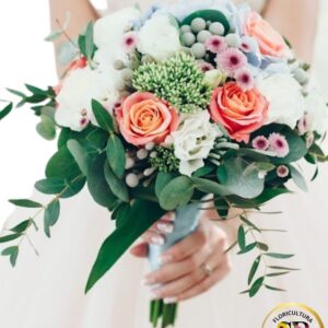 💐🌿 Buquê de Noiva – Rosas, Flores do Campo e Lisianthus 🌿💐